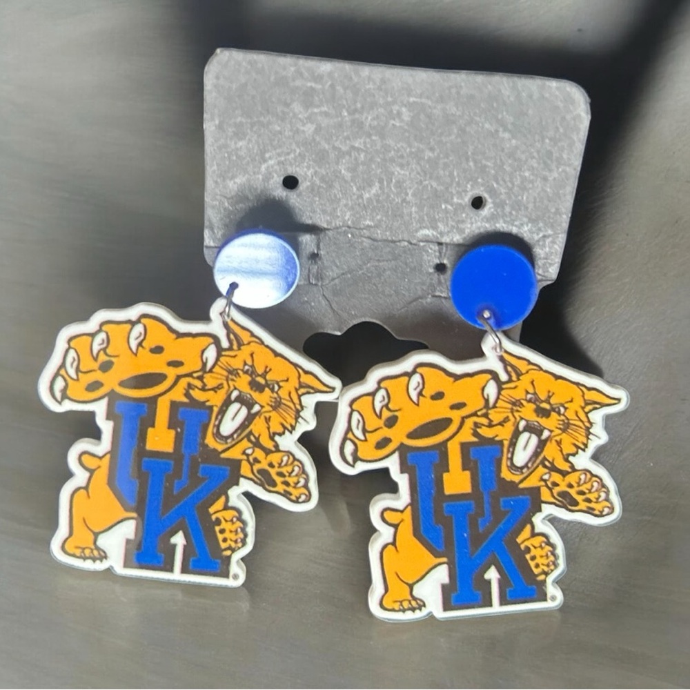 Kentucky Wildcats Earrings